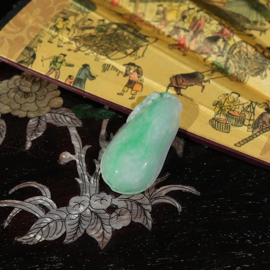 2.22香港王老板-翡翠吊坠w1541