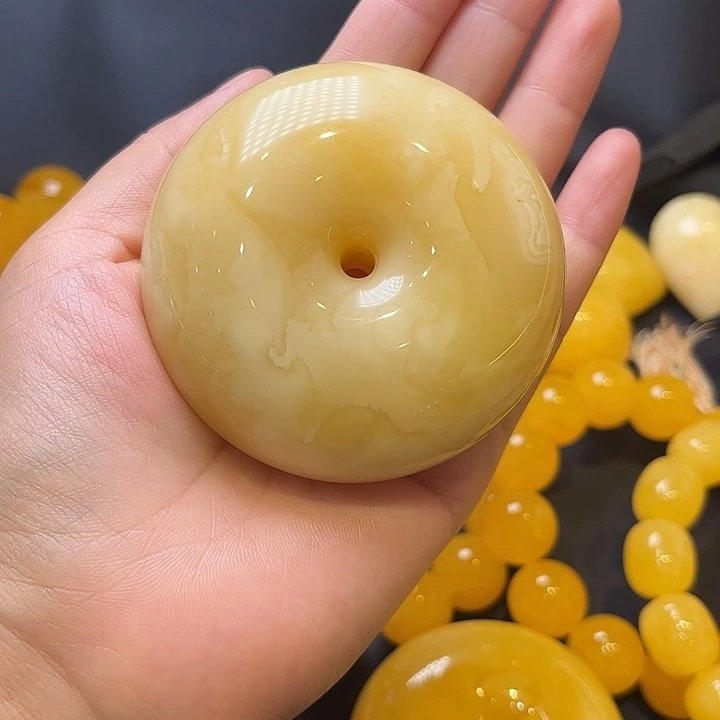 琥珀未镶嵌裸石琥珀蜜蜡