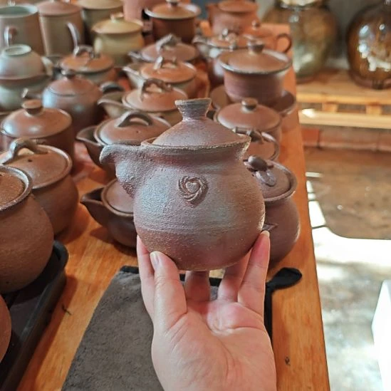 粗陶手抓壶细陶手抓壶