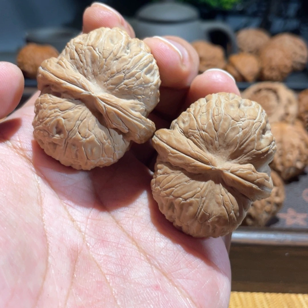 酷***王吊坠文玩核桃44全品元宝