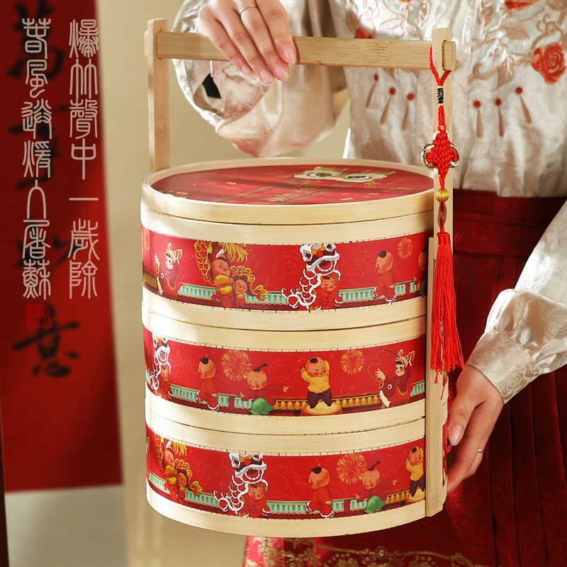 2025新款新年坚果礼盒装过年春节走亲戚送礼品高档定制