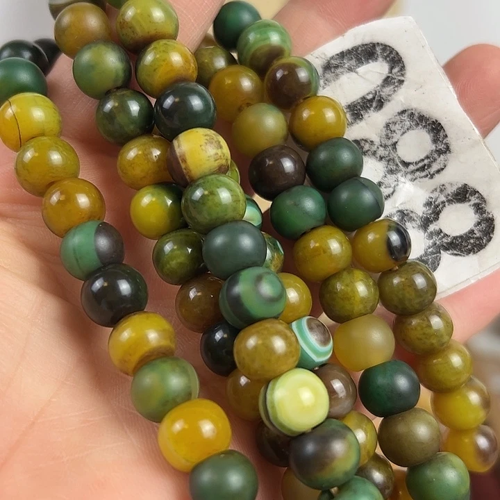 欢***好玛瑙/玉髓颈饰未镶嵌