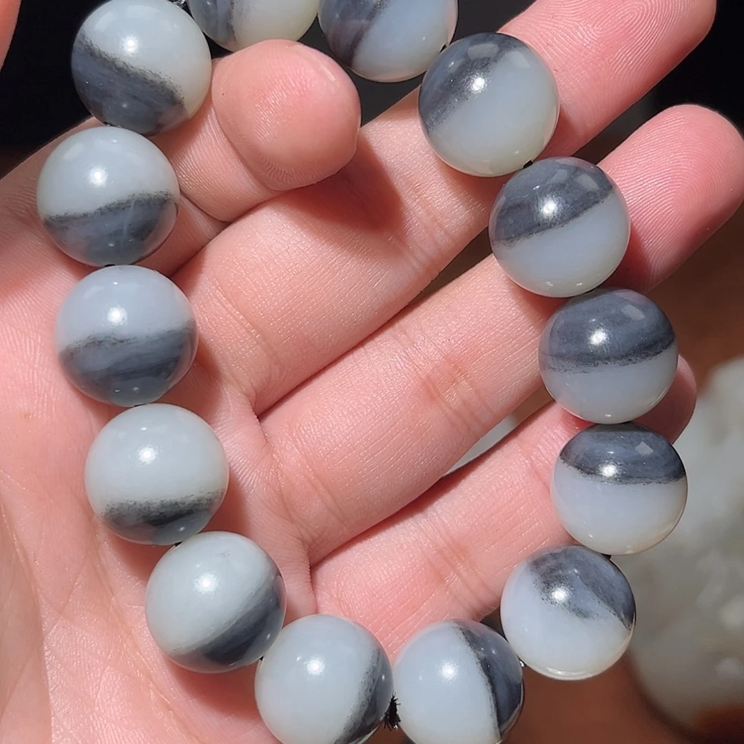 用***9和田玉未镶嵌手链