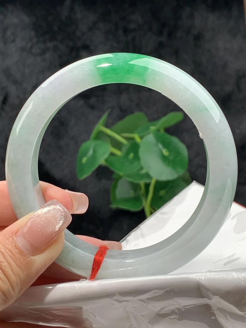 天然缅甸翡翠A货辣阳绿正圈手镯圈口59.8/13.6/9.5