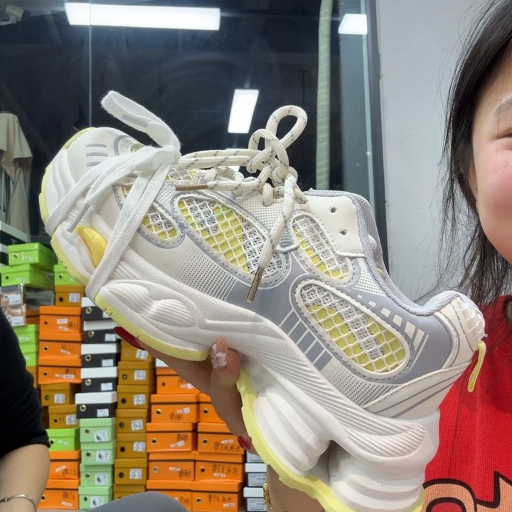 鱼嘴鞋38码383838