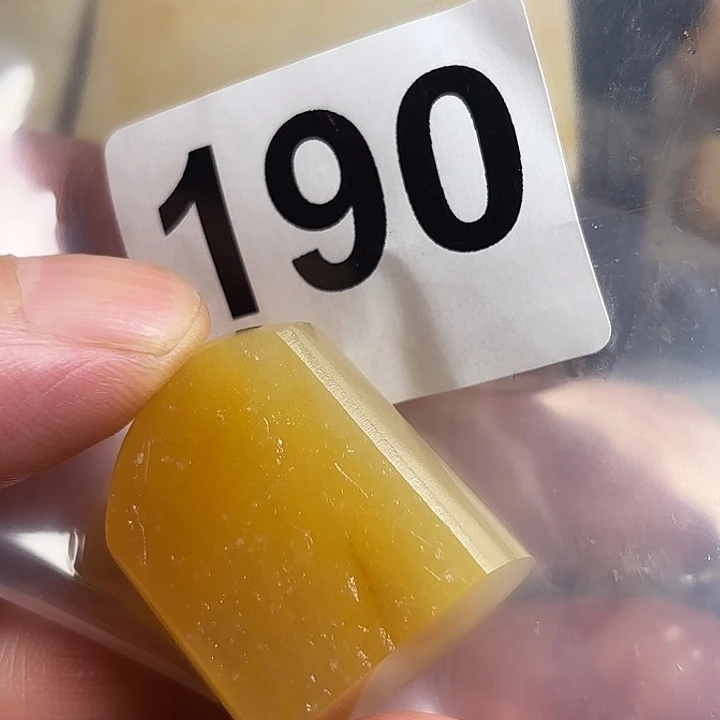 老挝石精美老挝田黄章