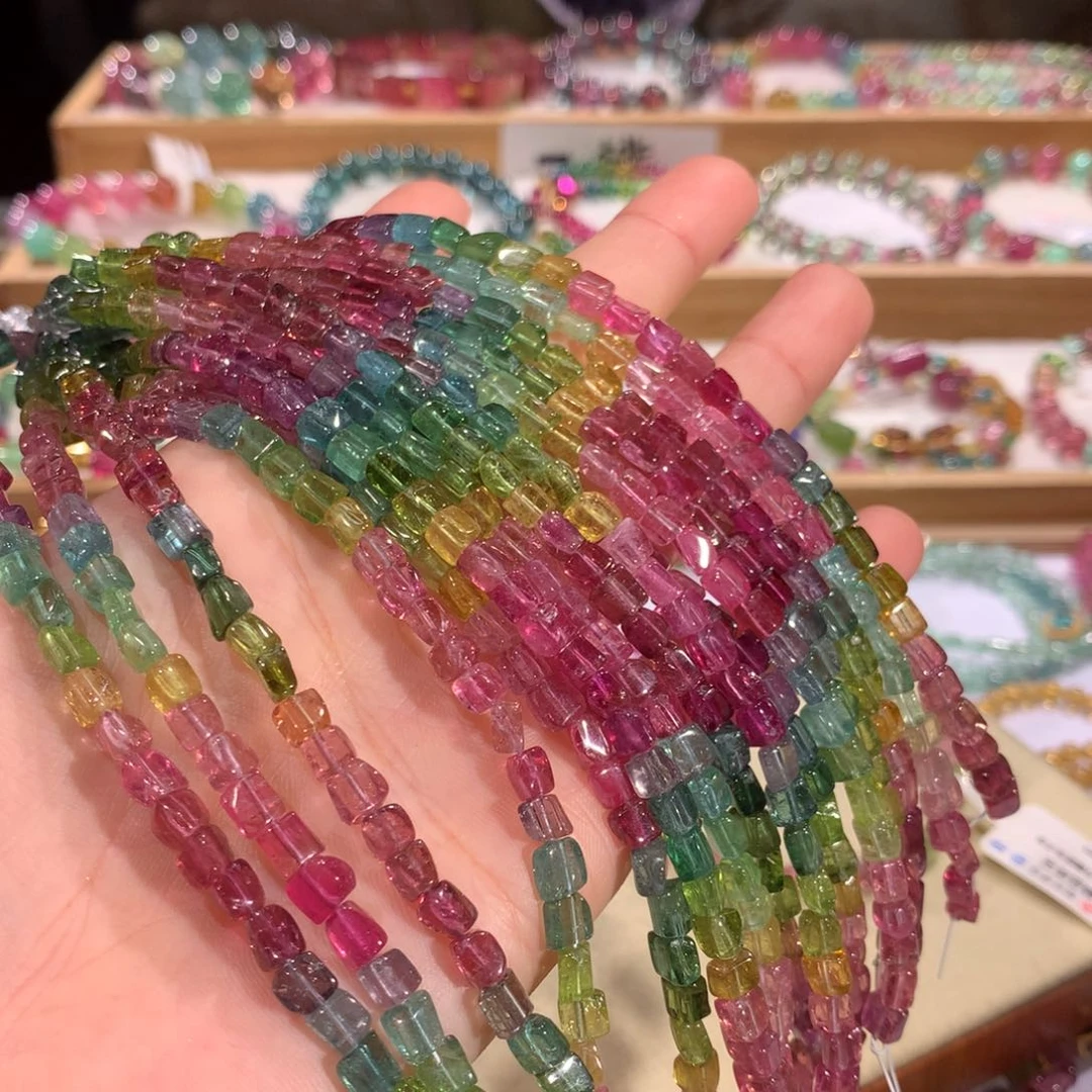 碧玺多样性发货一件未镶嵌