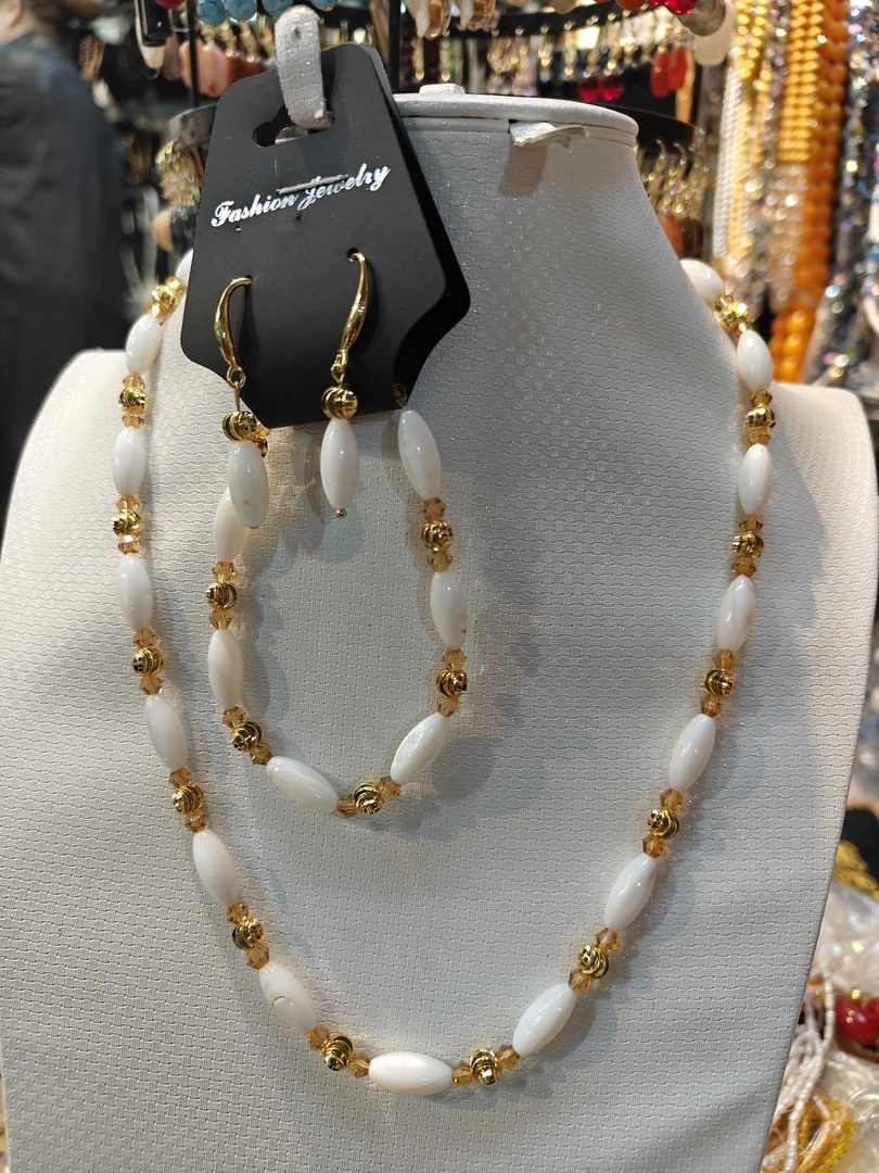 不锈钢项链  ناھايىتى گۈزەل سەدەپ يۈرۈشلۈك.