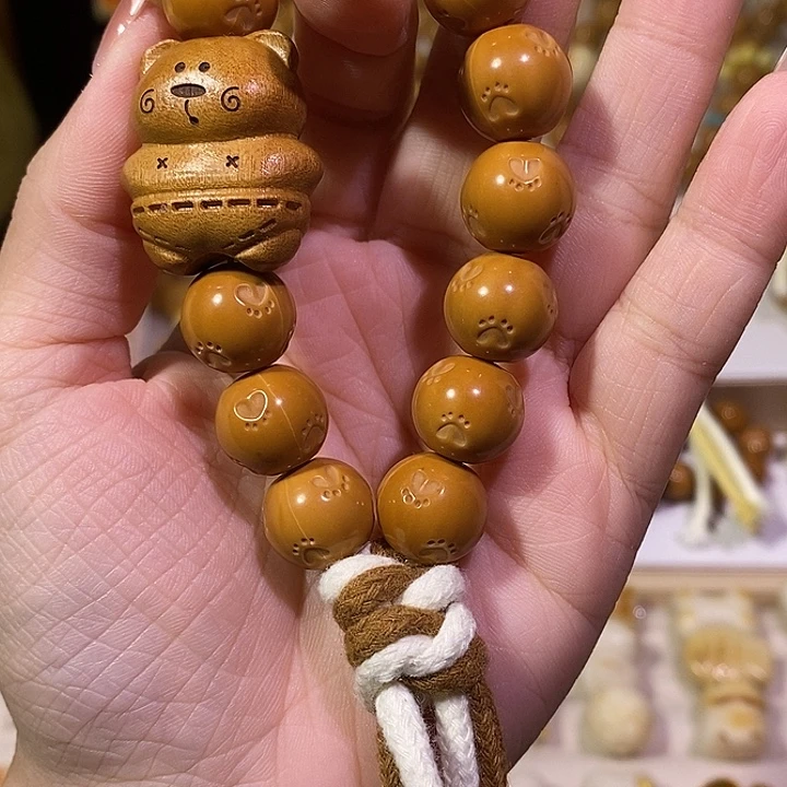 手串猴头核桃猫爪手持小熊二等