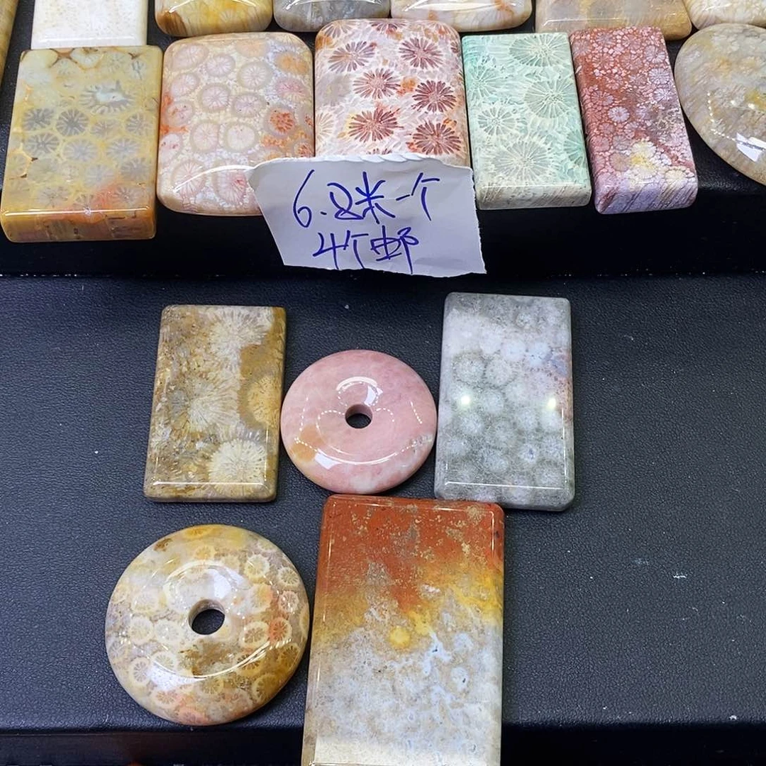 硅化玉颈饰合金6****爱