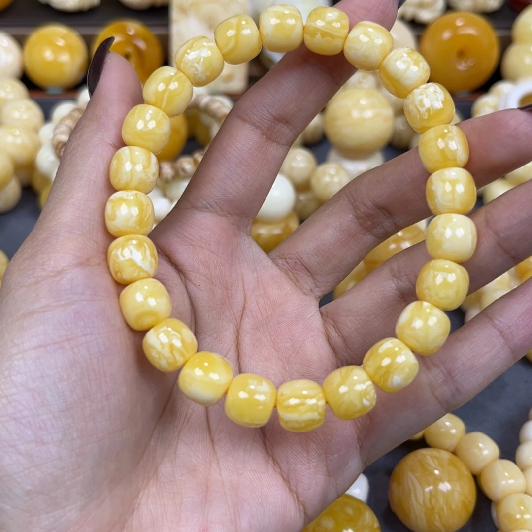 琥珀未镶嵌手串……
