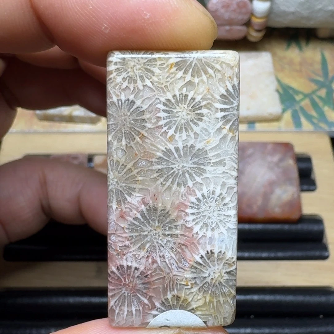 硅化玉纯天然色有机玉石保真色未镶嵌