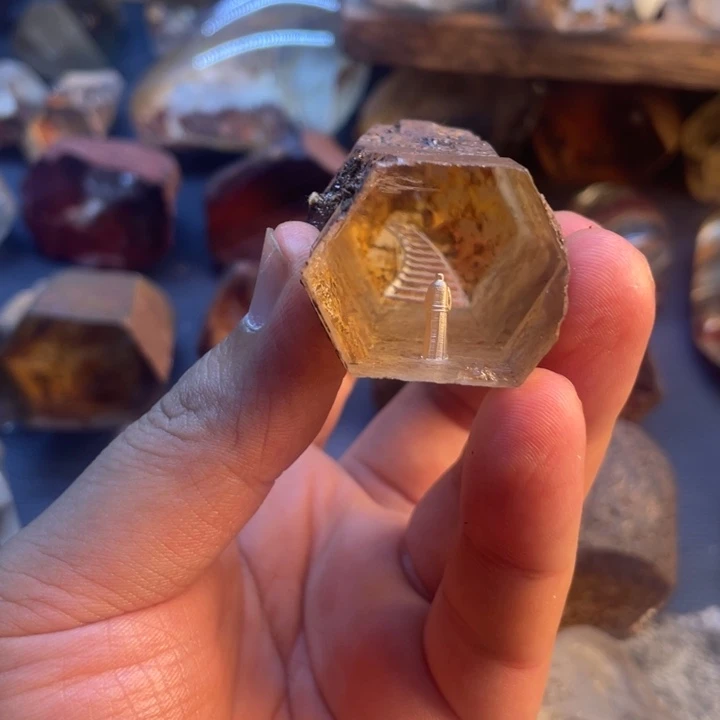 未镶嵌珠宝半成品水晶