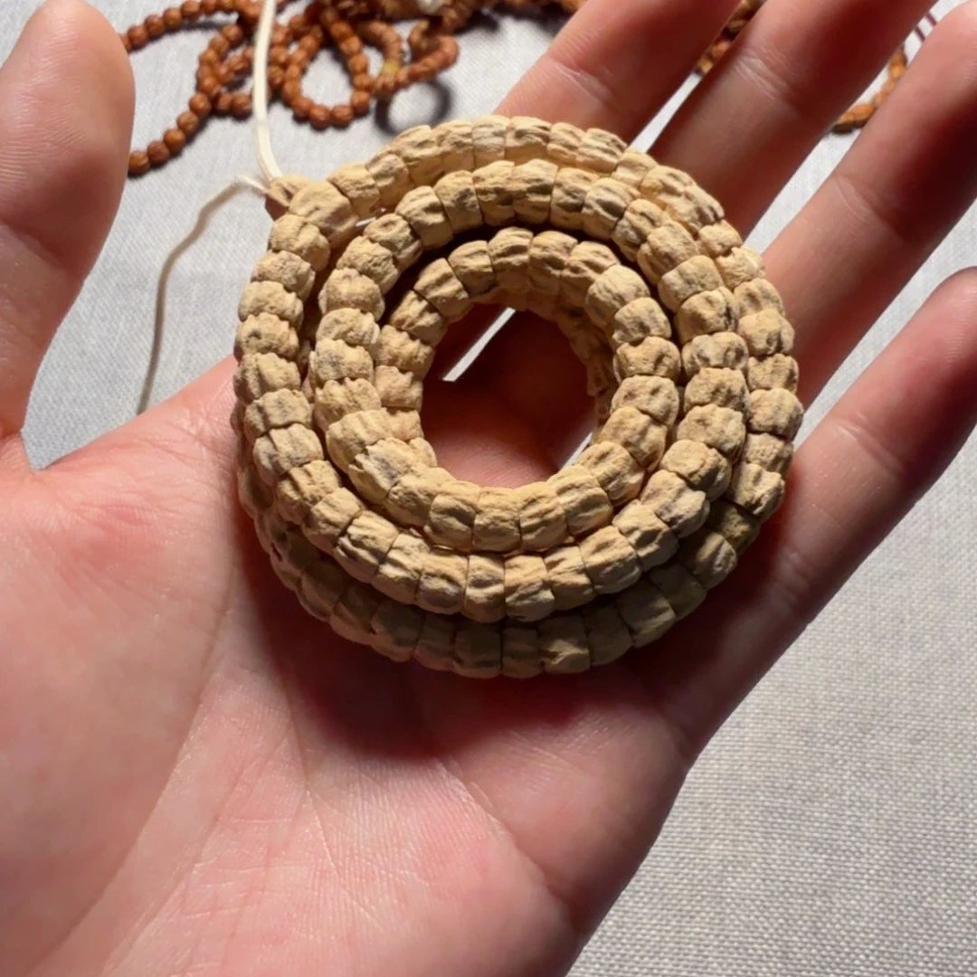 【闪购商品】柏香籽/百香籽吊坠