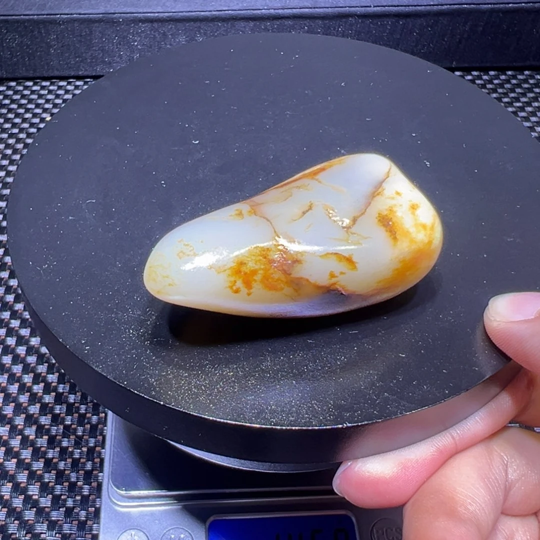 吊坠(不含链)未镶嵌和田玉（子料）69-30