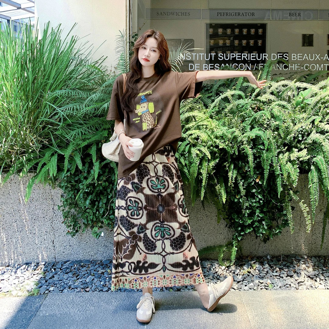 老钱风设计感洋气套装女夏季2025新款复古印花T恤＋半身裙两件套