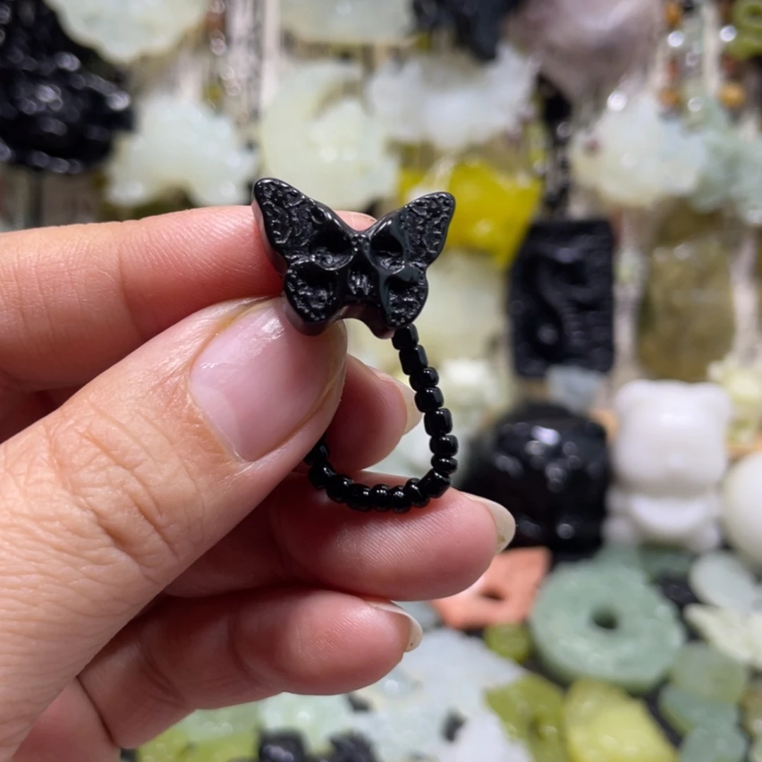 【闪购商品】岫玉颈饰未镶嵌甜****?20戒指