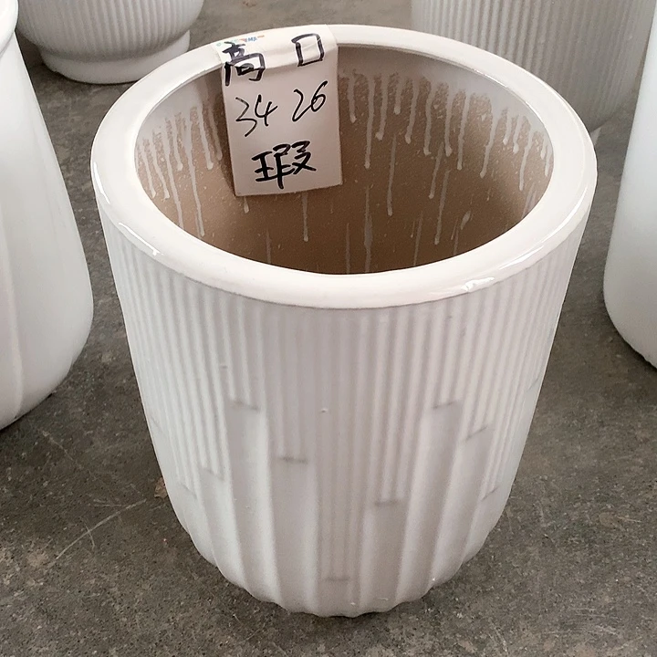 花盆陶瓷的中号材质