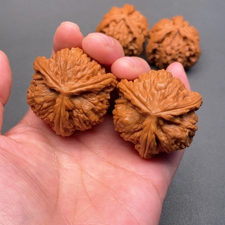 吊坠文玩核桃B****议核桃核桃