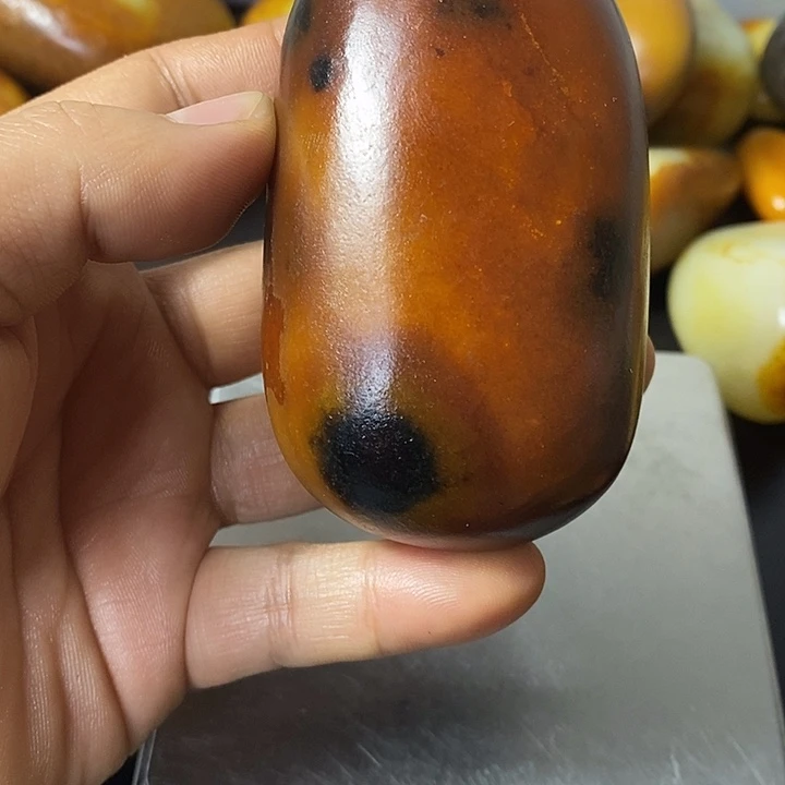 *****和田玉未镶嵌挂件