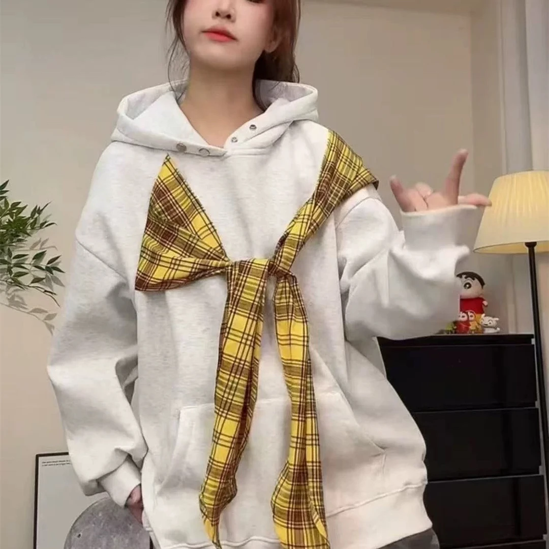 早秋设计感假两件格子拼接连帽卫衣-35350