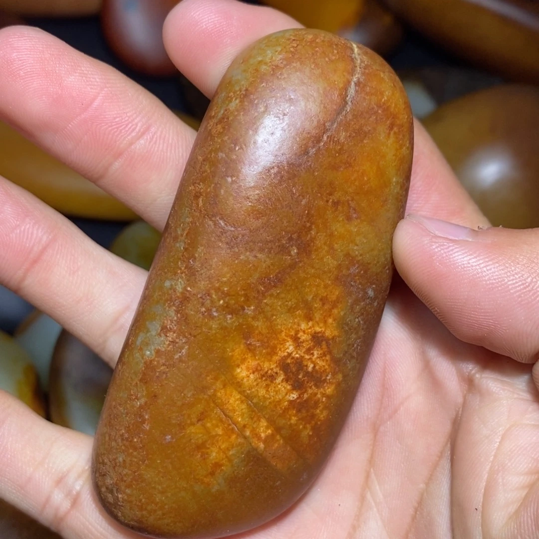 和田玉未镶嵌珠宝奇石