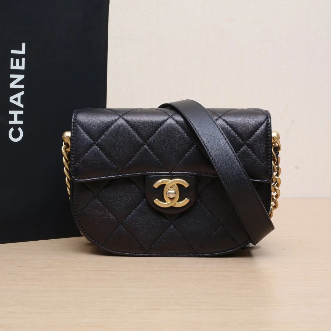 99新 Chanel/香奈儿 【念念】 黑色 31开 22B 马鞍包 小号 菱格纹