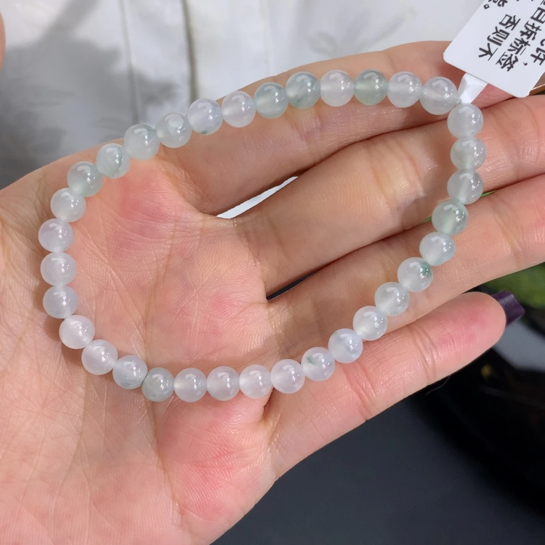 未镶嵌手串翡翠卡5.3冰胶白冰飘花（有纹