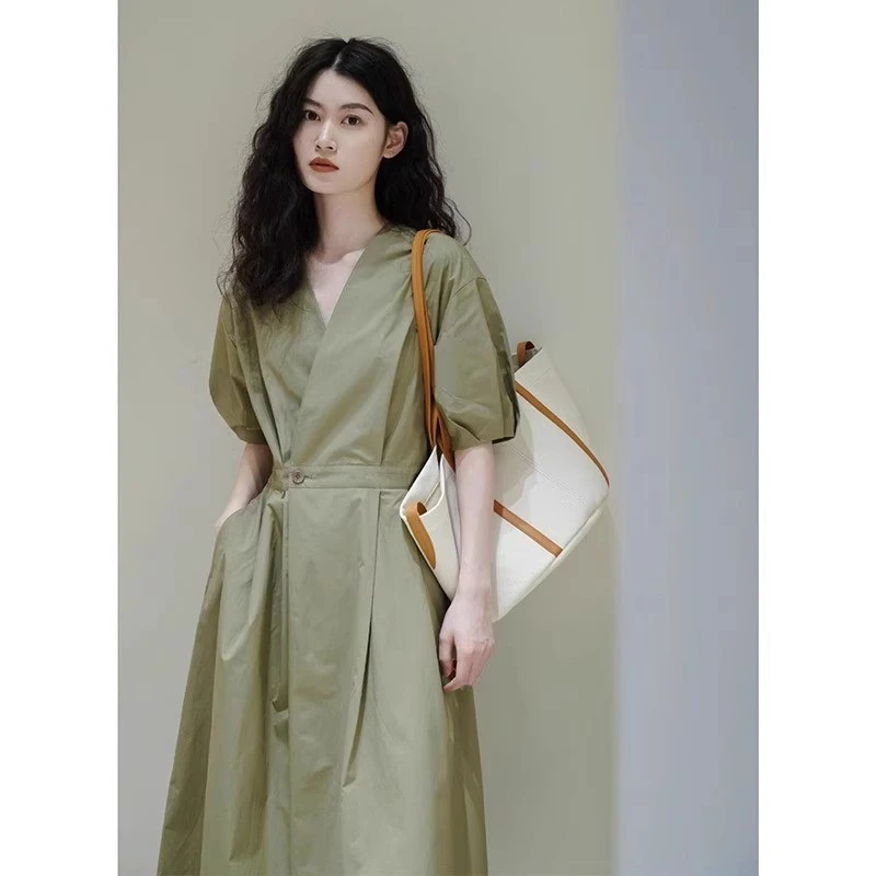 欧洲站2025夏季新款法式高级感v领气质长裙显瘦绿色衬衫2025