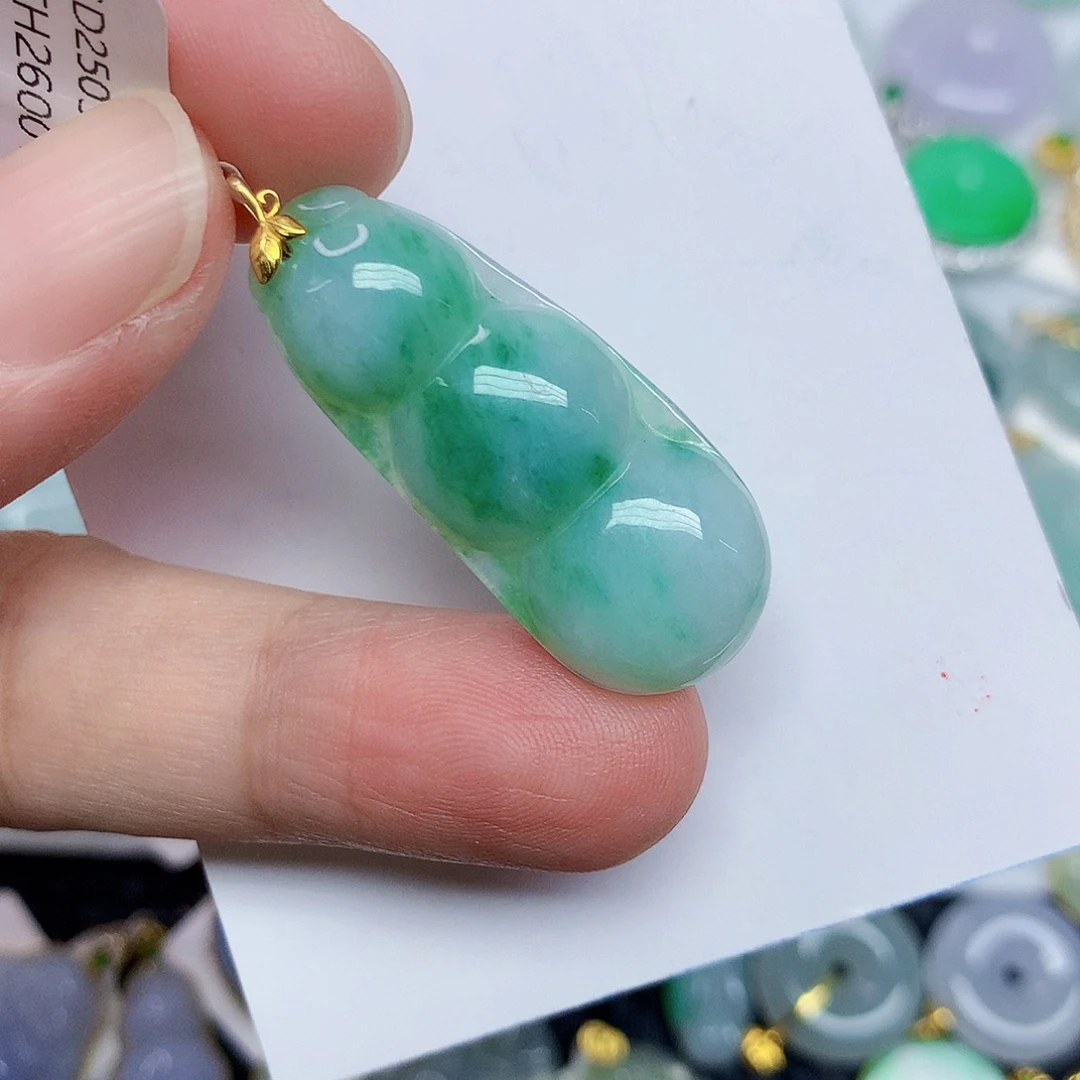 翡翠18K金镶嵌颈饰355677