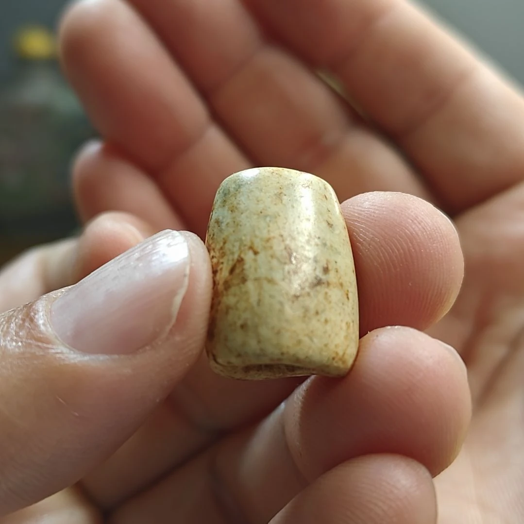 依***弟和田玉未镶嵌挂件