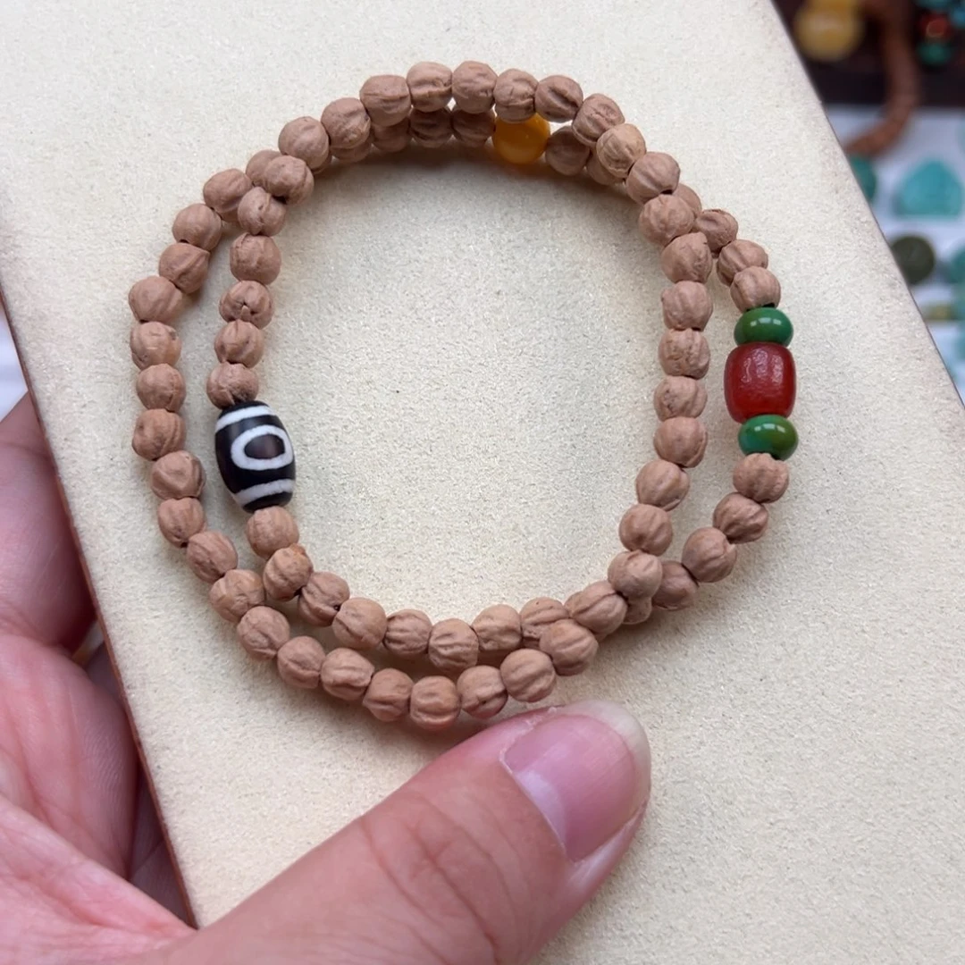 琥珀未镶嵌吊坠(不含链)