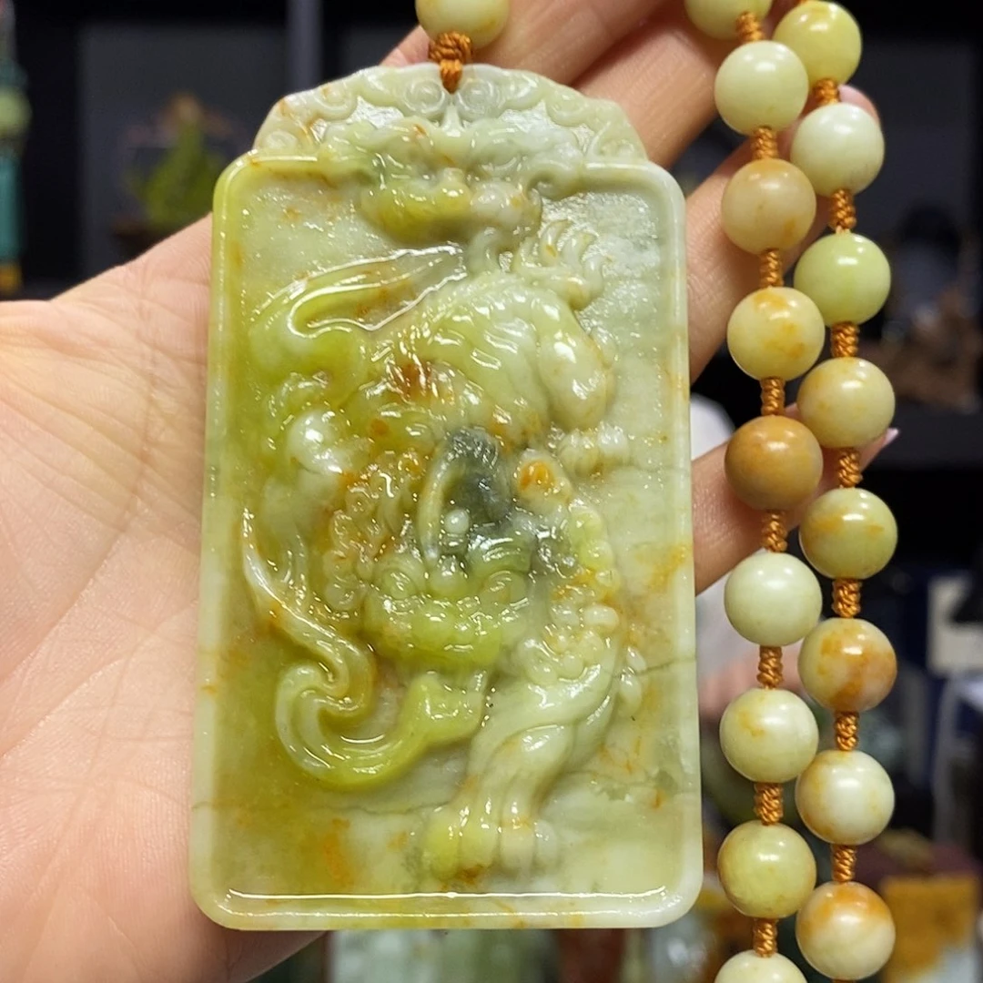 岫玉未镶嵌挂件吊坠