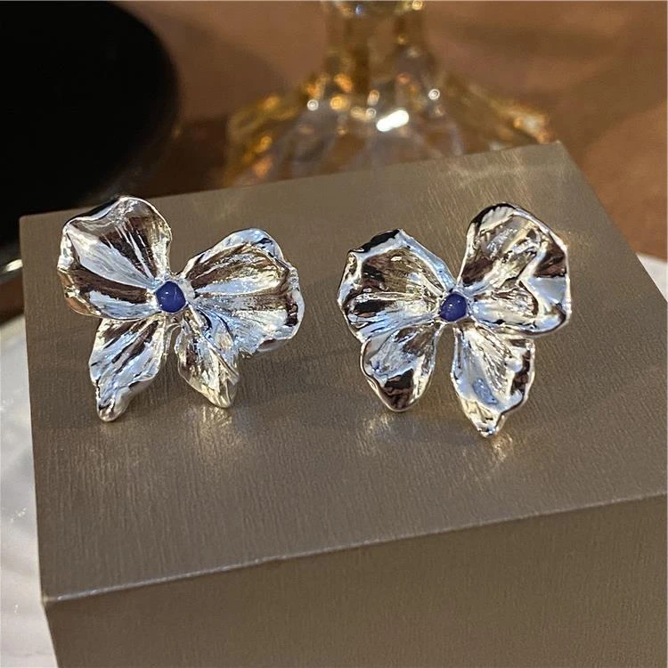 铜合金锆石耳饰 耳环金属蝴蝶结耳钉女新款洋气简约百搭耳饰高级