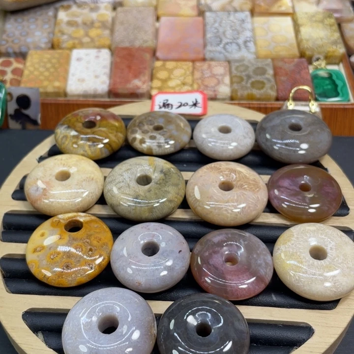 硅化玉未镶嵌颈饰20米1个
