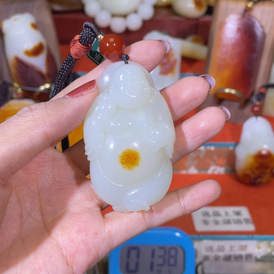 海***。和田玉未镶嵌挂件