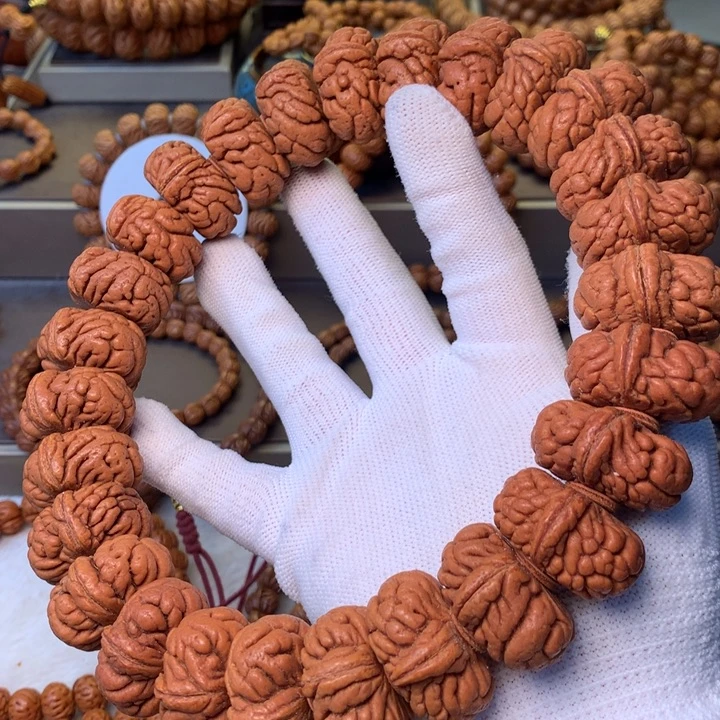 能****手串桃核秦岭龙纹