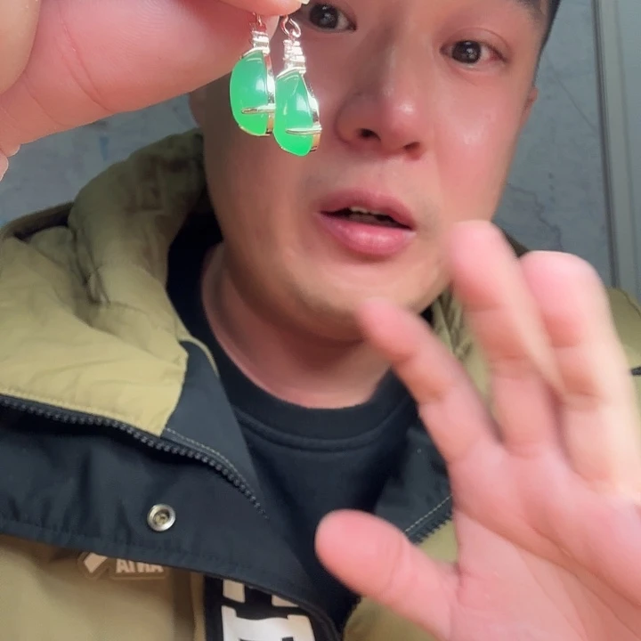 玛瑙/玉髓银S925镀金镶嵌耳钉