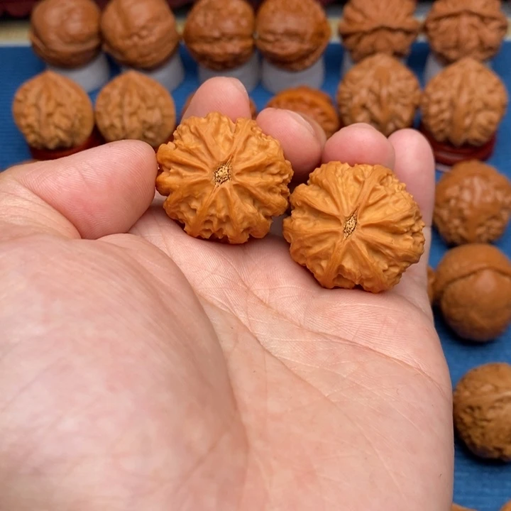 文玩核桃把件精品小手捻