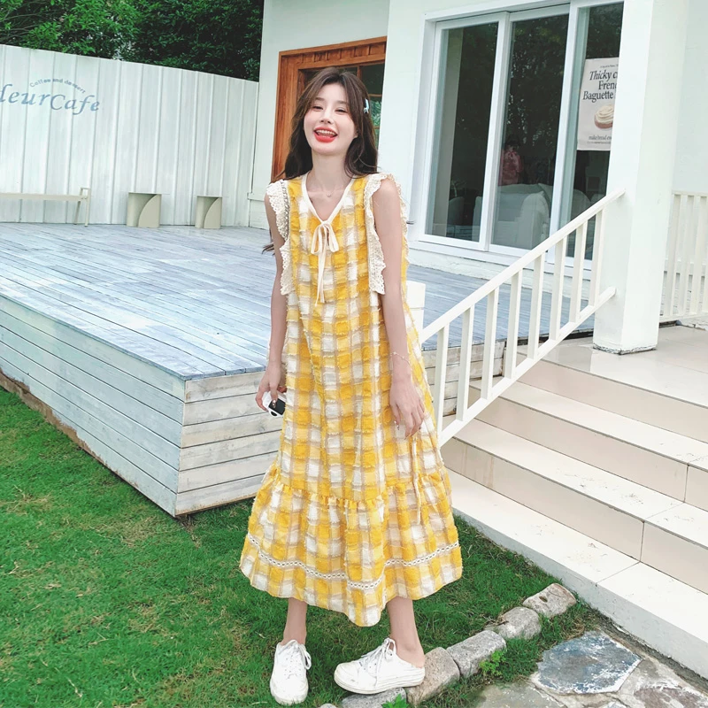森系小清新提花格纹连衣裙2025夏季新款复古文艺范蕾丝边无袖裙子