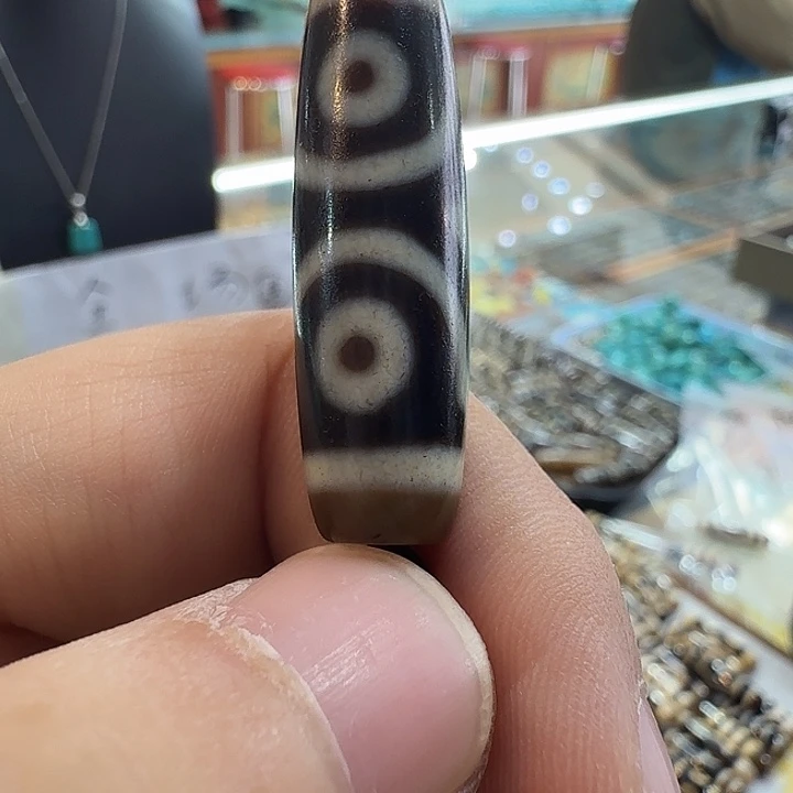 笆***胧玛瑙/玉髓合金颈饰
