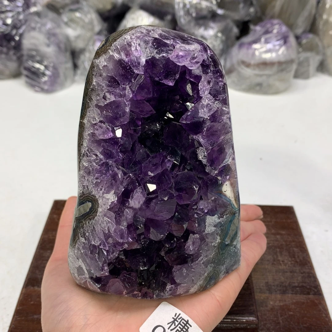 紫晶摆件未镶嵌水晶