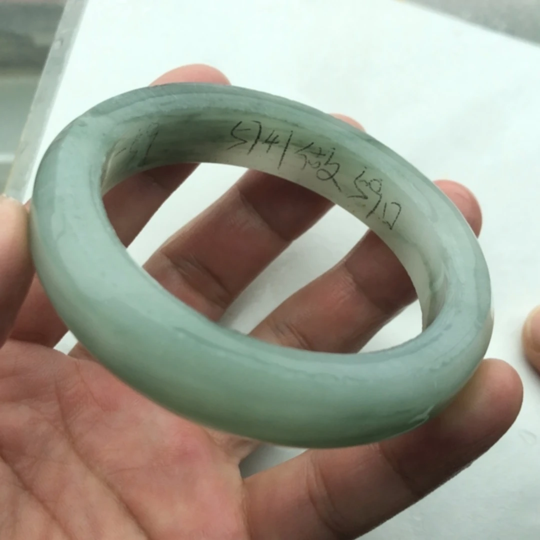 【闪购商品】未镶嵌定制石英质玉（天山翠）定制手镯用****2