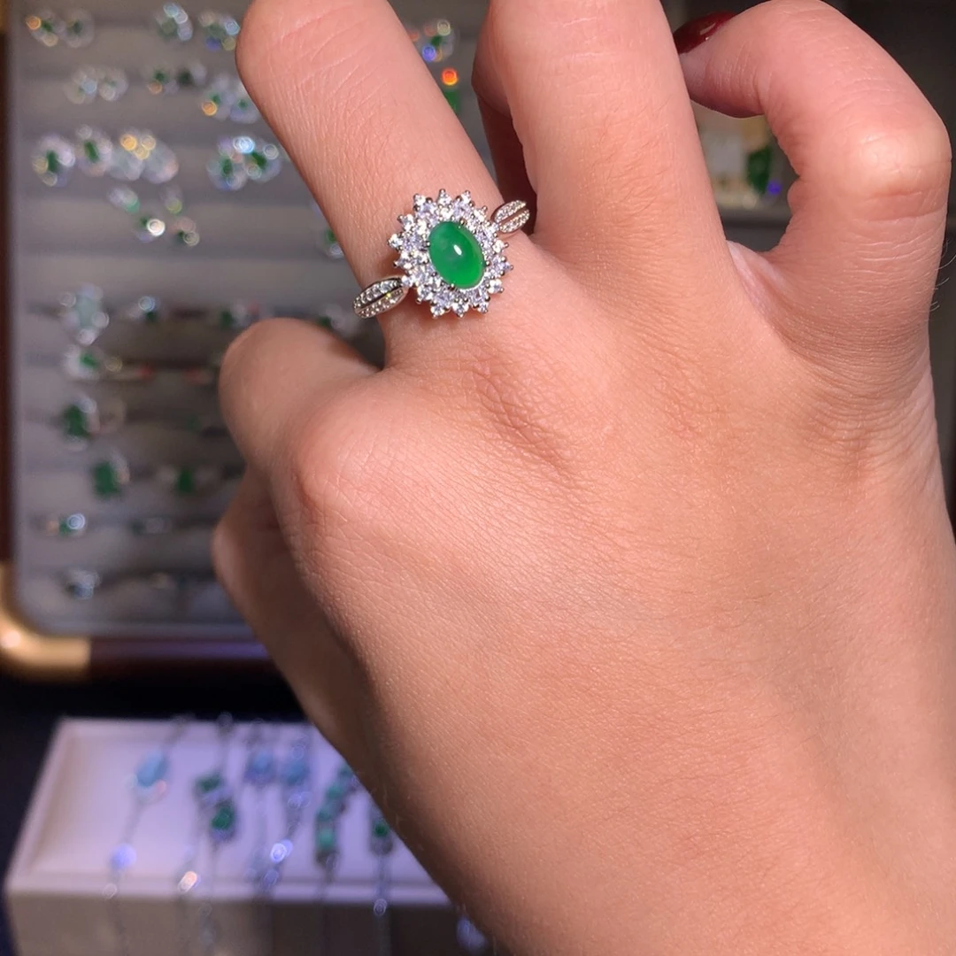 翡翠未镶嵌戒指戒指