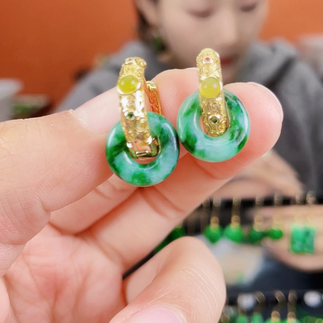 翡翠未镶嵌耳饰饰品