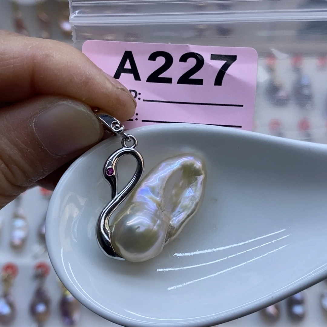 淡水珍珠未镶嵌美丽哦哦哦