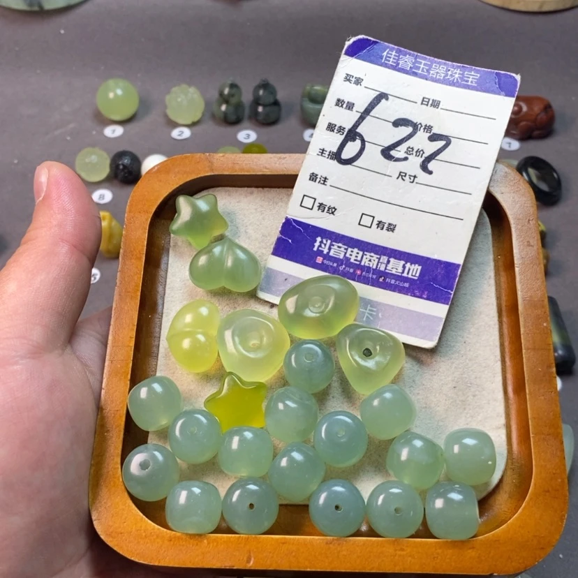 【闪购商品】未镶嵌岫玉颈饰万**法