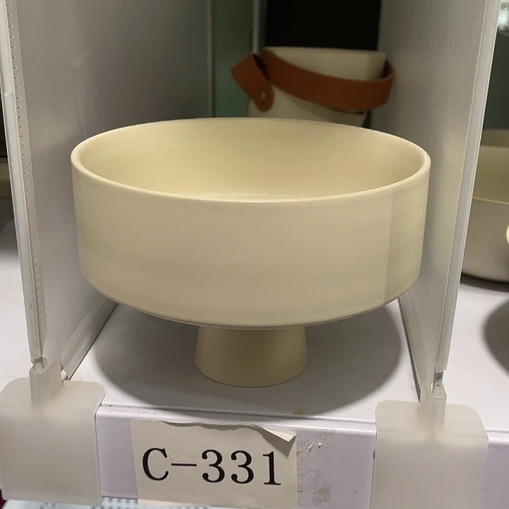 福利待遇多多哦哦哦