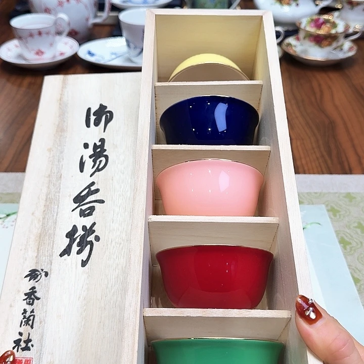 瓷片杯子杯子杯子水杯杯子