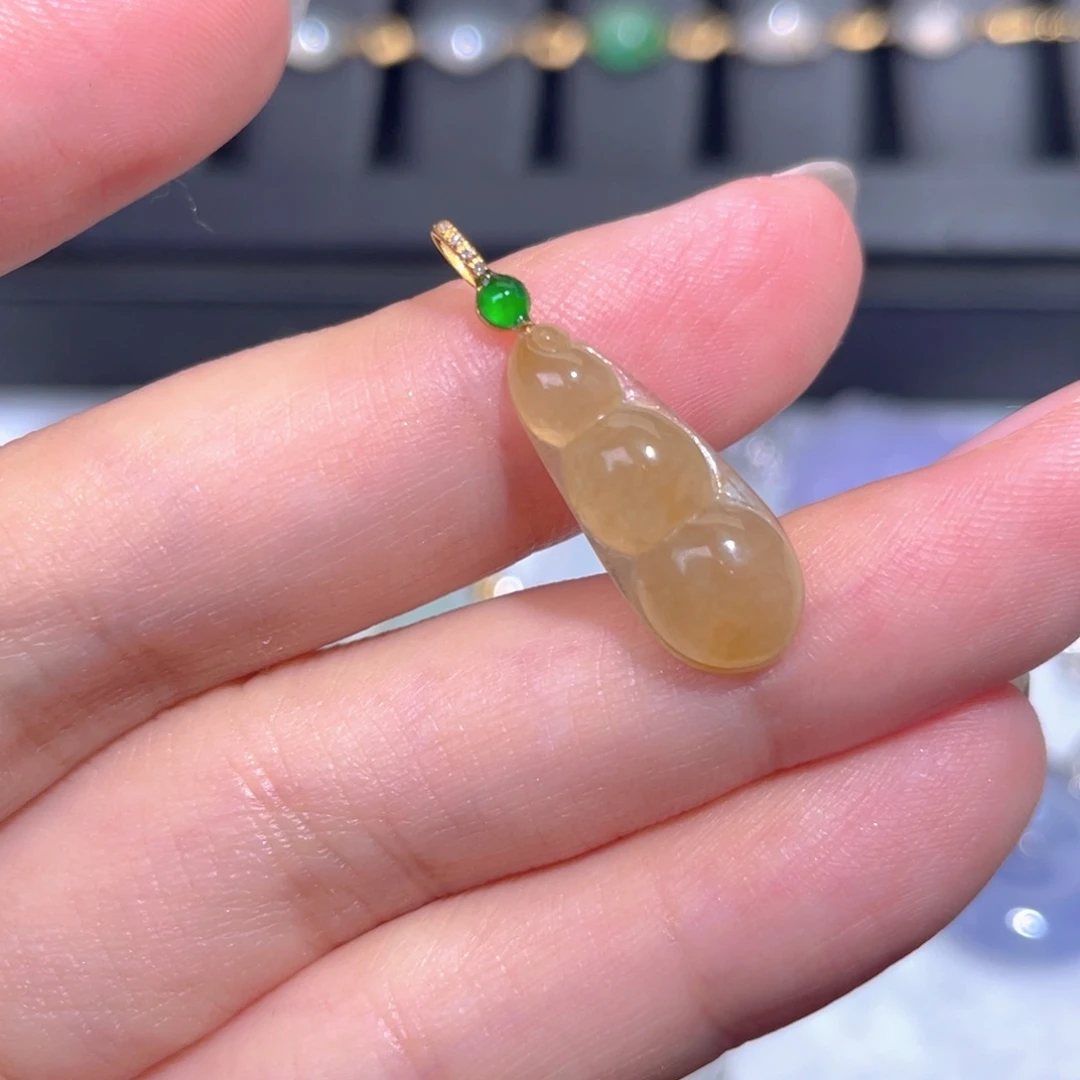 颈饰18K金镶嵌翡翠翡翠